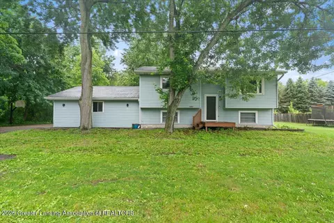 1397 N Onondaga Rd, Holt, MI 48842
