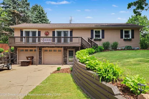13337 Tucker Dr, Dewitt, MI 48820