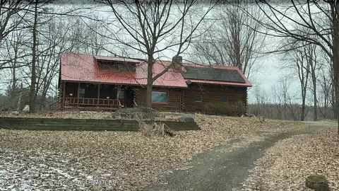 8515 E Price Rd, Laingsburg, MI 48848