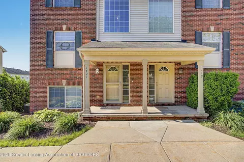 1421 Academy Ln, Lansing, MI 48906