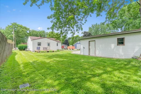 Exterior - 2052 Phillips Ave, Holt, MI 48842 photo 6 of 7