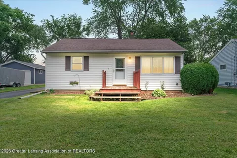 2052 Phillips Ave, Holt, MI 48842