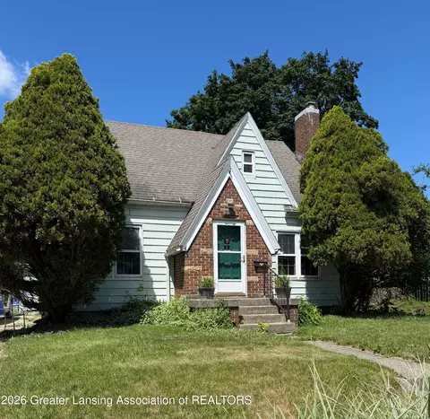 2508 S Harding Ave, Lansing, MI 48910