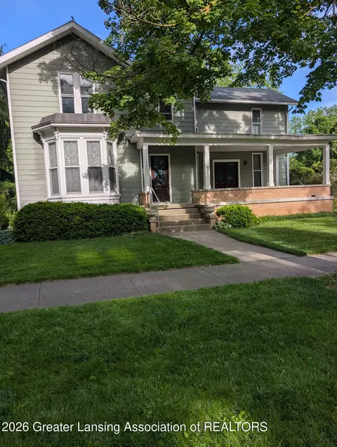 401 S Oakland St, Saint Johns, MI 48879