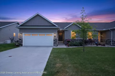 154 Vansickle Dr, Charlotte, MI 48813