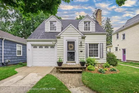 802 Newton St, Lansing, MI 48912