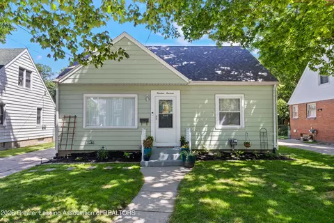 1414 Victor Ave, Lansing, MI 48910