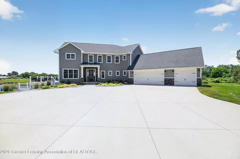 5384 Van Atta Rd, Haslett, MI 48840