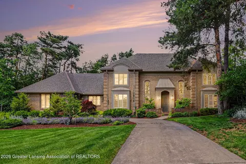 2480 Overglen Ct, East Lansing, MI 48823