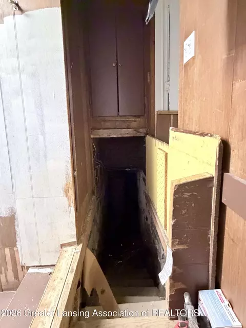Entry Way - 126 E 1st St, Perry, MI 48872 photo 3 of 3