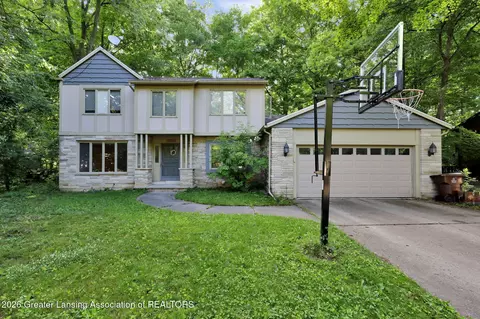 3890 Sheldrake Ave, Okemos, MI 48864