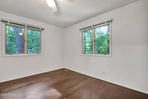 Bedroom - 3890 Sheldrake Ave, Okemos, MI 48864 photo 5 of 11