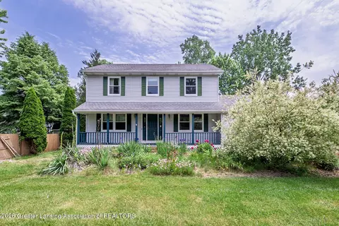 2620 Grovenburg Rd, Lansing, MI 48911