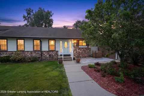 491 Red Cedar Blvd, Williamston, MI 48895