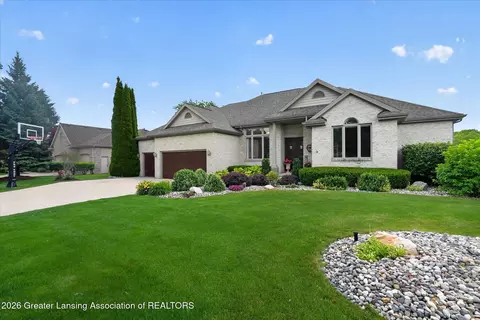 Exterior - 505 W Spring Meadows Ln, Dewitt, MI 48820 photo 2 of 13