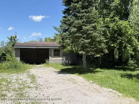 8817 Columbia Hwy, Eaton Rapids, MI 48827