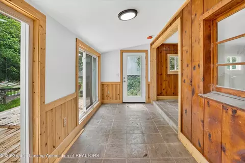 Entry Way - 6919 S Ruby St, Harrison, MI 48625 photo 3 of 3