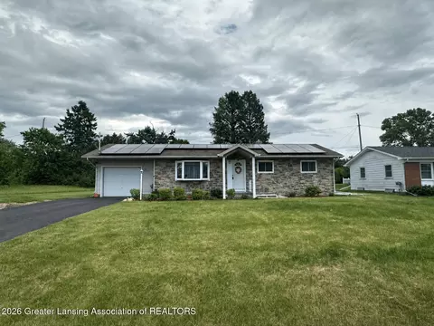 3882 Okemos Rd, Okemos, MI 48864