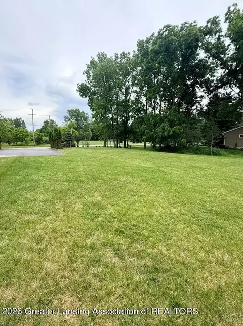 3921 Dobie Rd, Okemos, MI 48864 photo 5