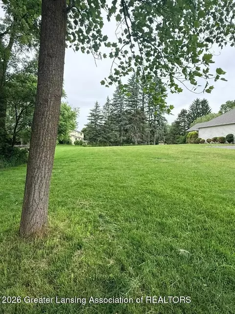 3921 Dobie Rd, Okemos, MI 48864 photo 3