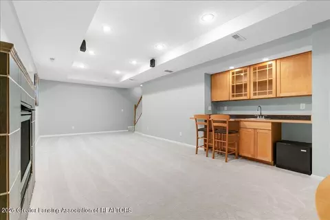 Living - 3294 Hidden Ridge Dr, Dewitt, MI 48820 photo 3 of 4