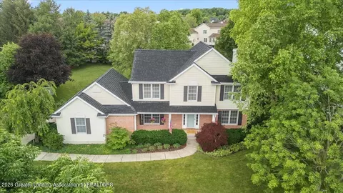 View/Area - 3294 Hidden Ridge Dr, Dewitt, MI 48820 photo 1 of 7