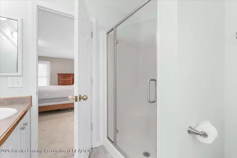 Bath - 3294 Hidden Ridge Dr, Dewitt, MI 48820 photo 3 of 5