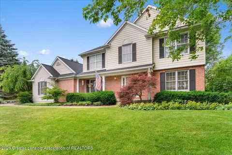 Exterior - 3294 Hidden Ridge Dr, Dewitt, MI 48820 photo 2 of 9