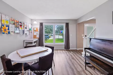 Other - 824 Amesbury Dr, Dewitt, MI 48820 photo 1 of 14