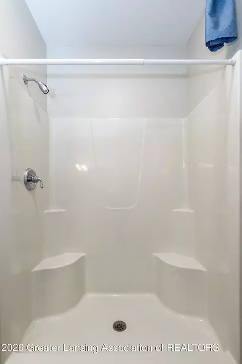 16677 Peacock Rd, Haslett, MI 48840 photo 31