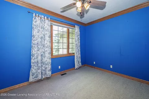 16677 Peacock Rd, Haslett, MI 48840 photo 5