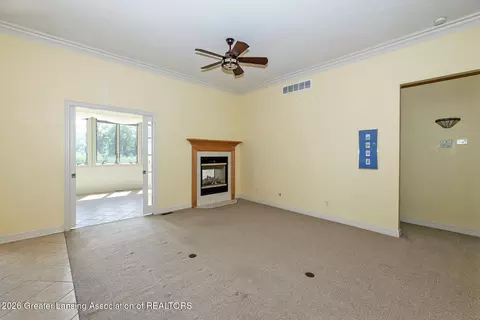 16677 Peacock Rd, Haslett, MI 48840 photo 8