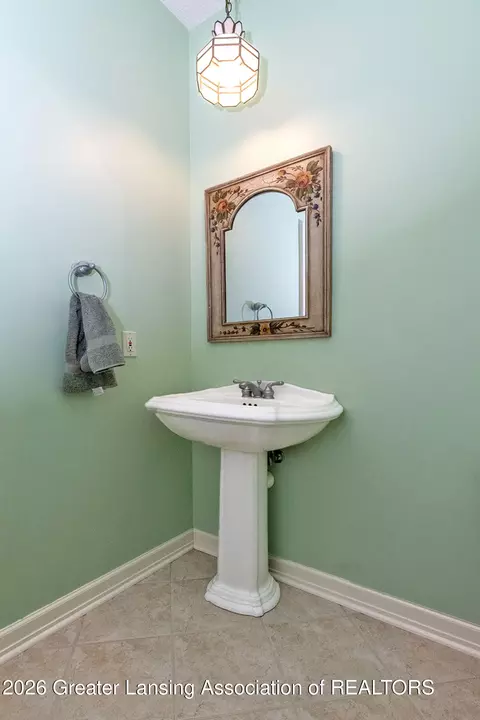 16677 Peacock Rd, Haslett, MI 48840 photo 20