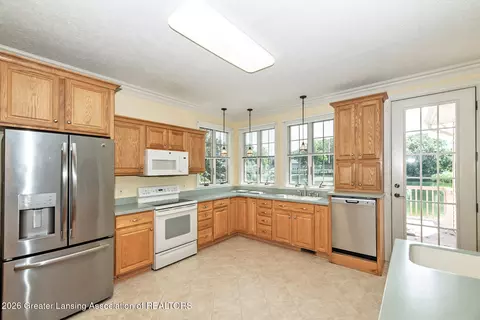 16677 Peacock Rd, Haslett, MI 48840 photo 12