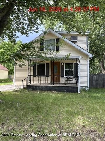 1612 Hillcrest St, Lansing, MI 48910
