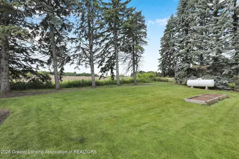 Exterior - 4360 Drumheller Rd, Bath, MI 48808 photo 1 of 5