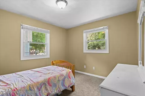Bedroom - 4264 Kim Rye Ln, Holt, MI 48842 photo 3 of 8
