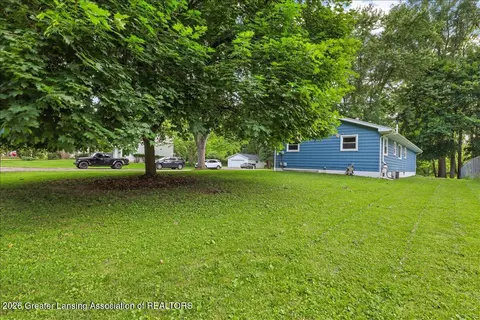 Exterior - 4264 Kim Rye Ln, Holt, MI 48842 photo 6 of 6