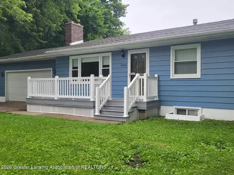 Exterior - 4264 Kim Rye Ln, Holt, MI 48842 photo 2 of 6