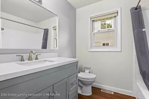 Bath - 4264 Kim Rye Ln, Holt, MI 48842 photo 1 of 1