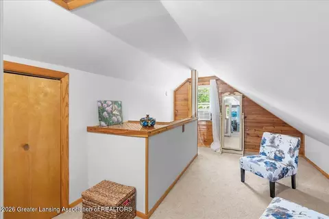 Entry Way - 2017 Devonshire Ave, Lansing, MI 48910 photo 2 of 2