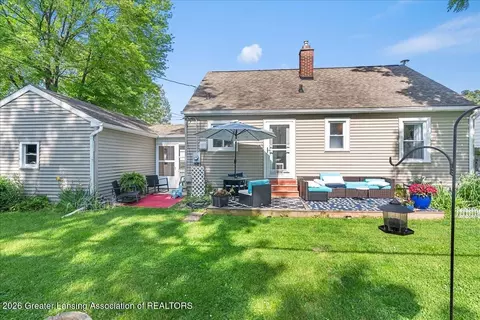 Exterior - 2017 Devonshire Ave, Lansing, MI 48910 photo 4 of 8