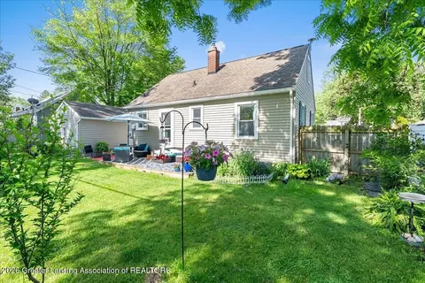 Exterior - 2017 Devonshire Ave, Lansing, MI 48910 photo 8 of 8