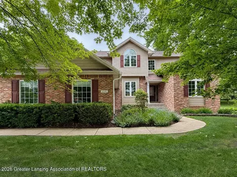 3542 Breezy Point Dr, Okemos, MI 48864