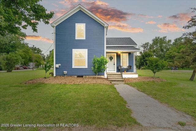 903 E State St, Saint Johns, MI 48879