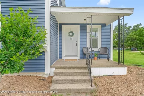 903 E State St, Saint Johns, MI 48879 photo 5