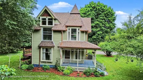 3509 Meridian Rd, Okemos, MI 48864