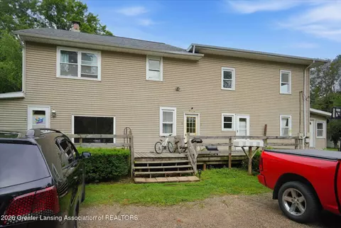 305 W Elm St, Mason, MI 48854