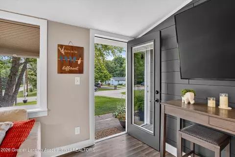 Entry Way - 715 Birchwood St, Dewitt, MI 48820 photo 1 of 1