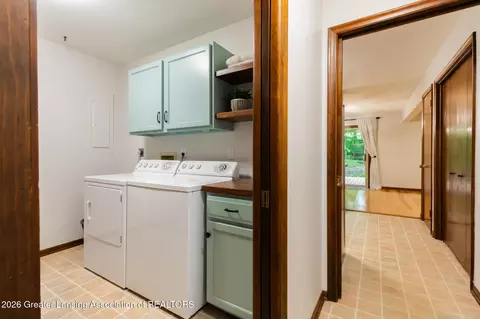 1045 N Eifert Rd, Holt, MI 48842 photo 16